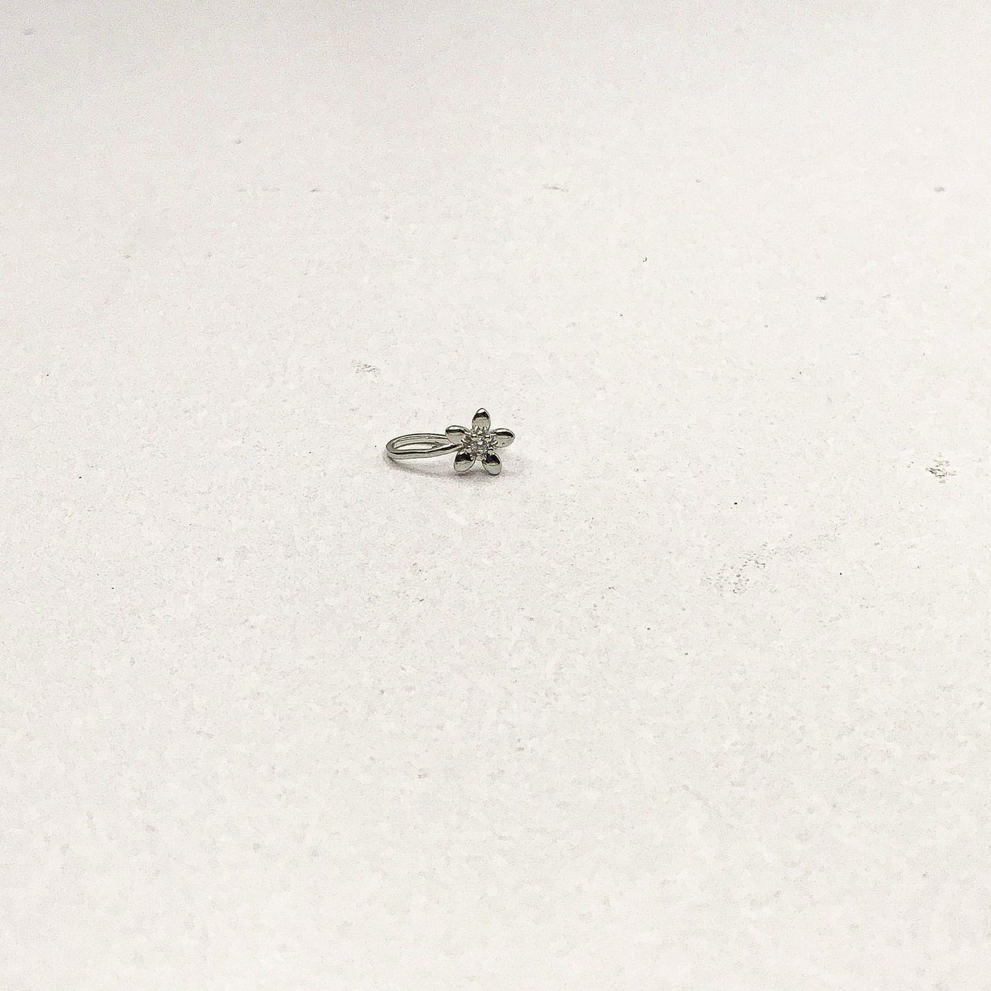 Flower Single Stone Silver NoseClip