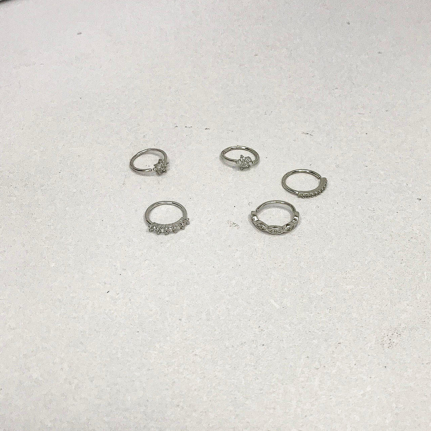 Premium Silver Nose Rings – Pack of 4 Elegant Designs