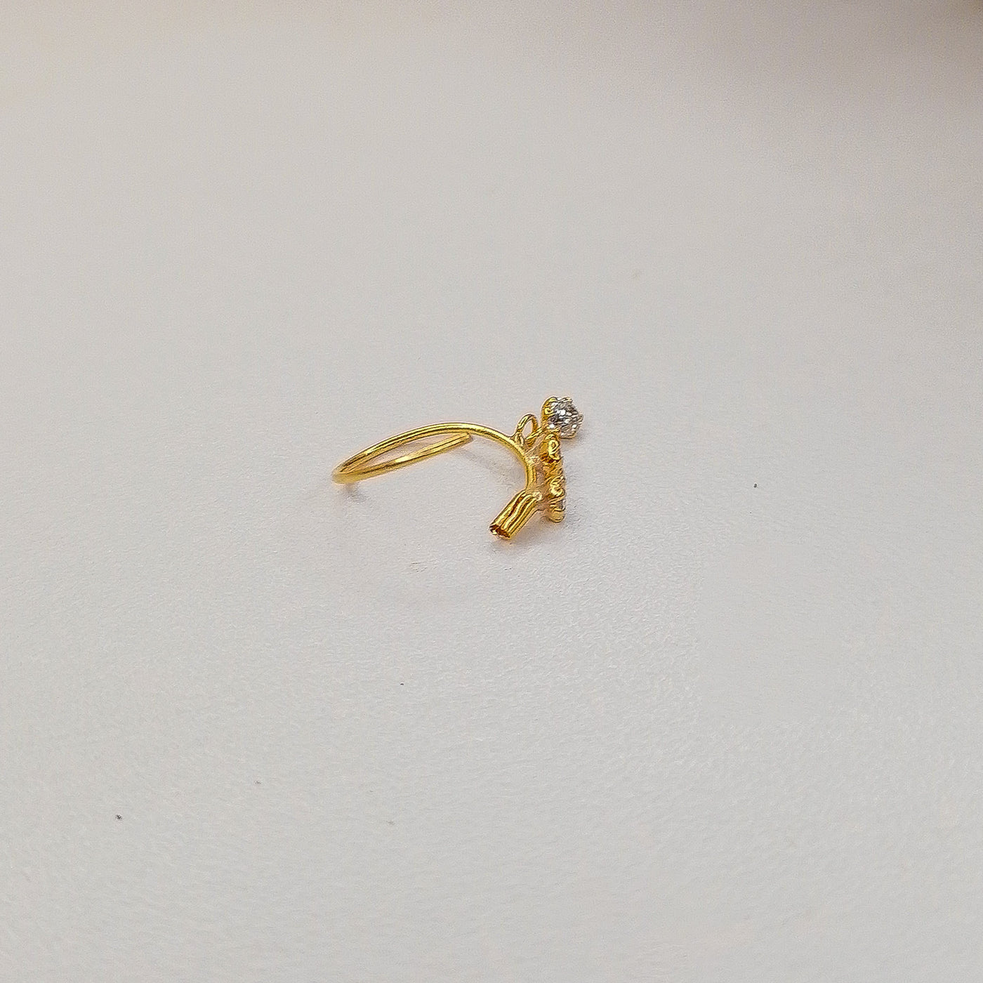 Elegant 3-Stone Hanging Nose Ring – Stylish & Dainty Everyday Jewelry