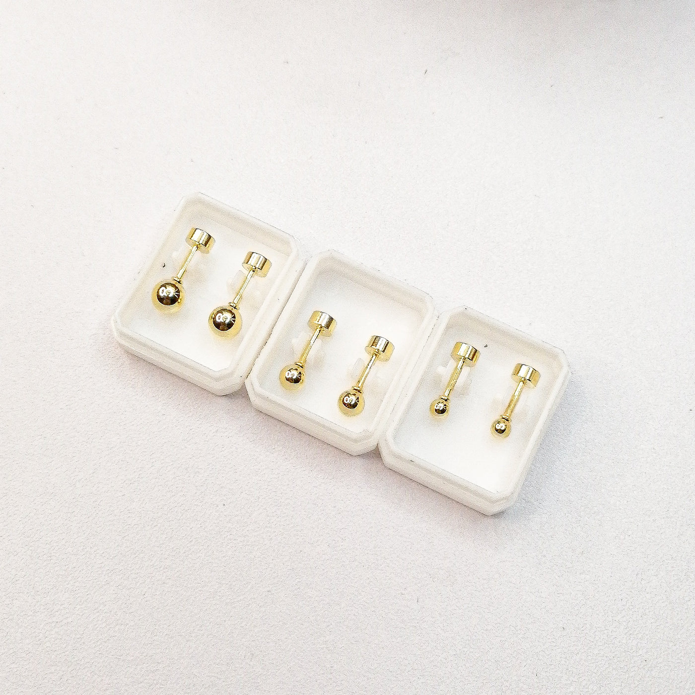 3 Pairs Gold-Plated Ball Stud Earrings