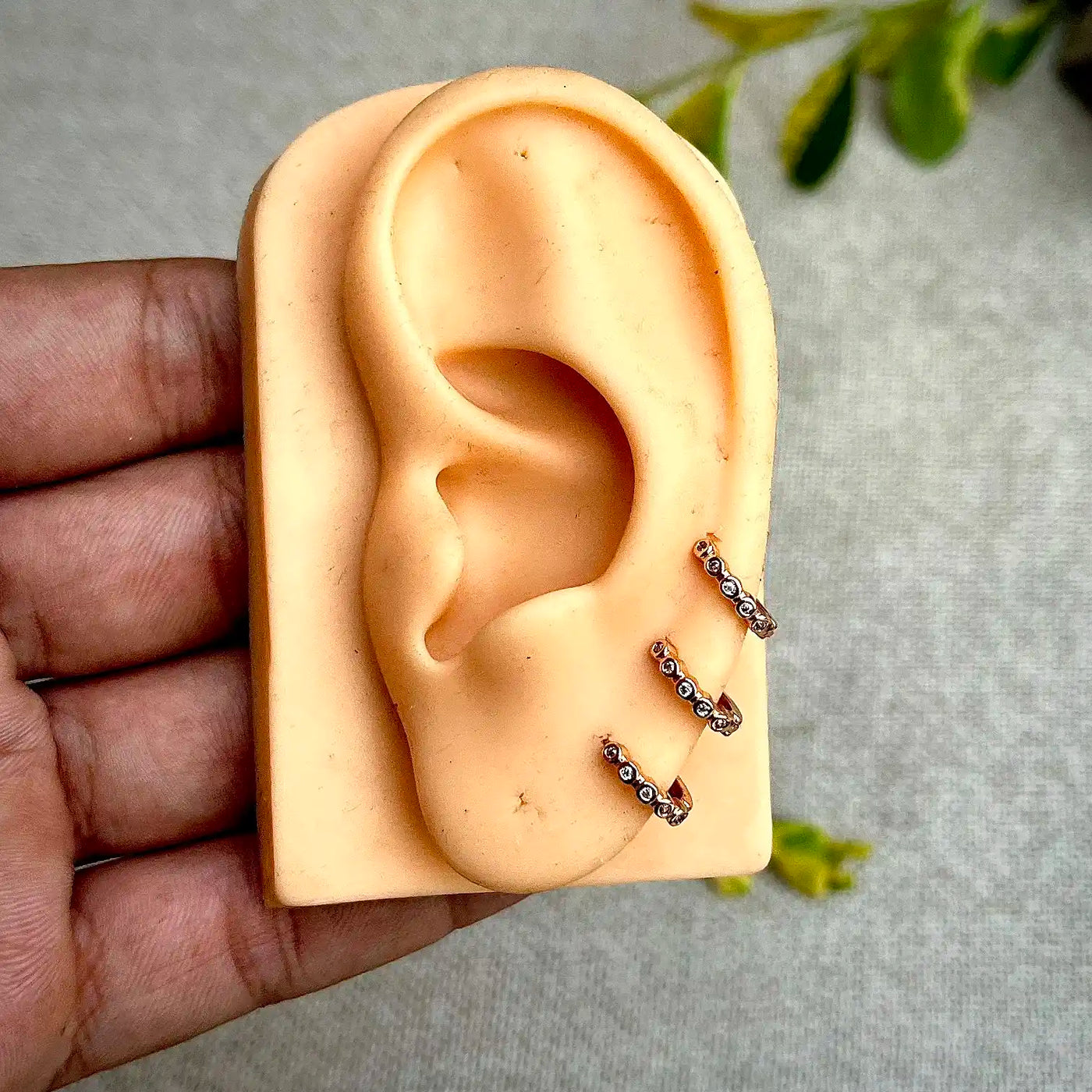 7mm Zarqon Stone studded Hoop Earrings