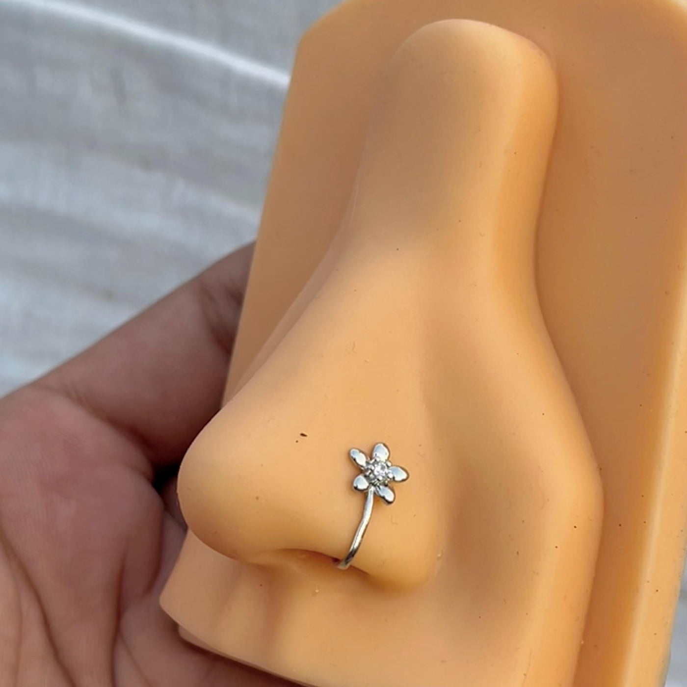 Flower Single Stone Silver NoseClip
